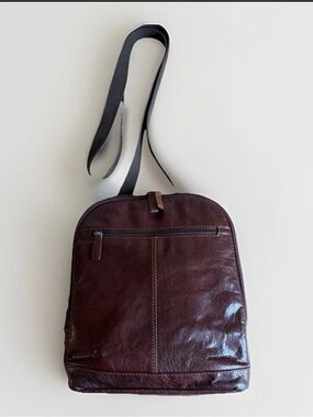 Jack Georges Voyager Convertible Small Backpack Brown Buffalo Leather Zip Close